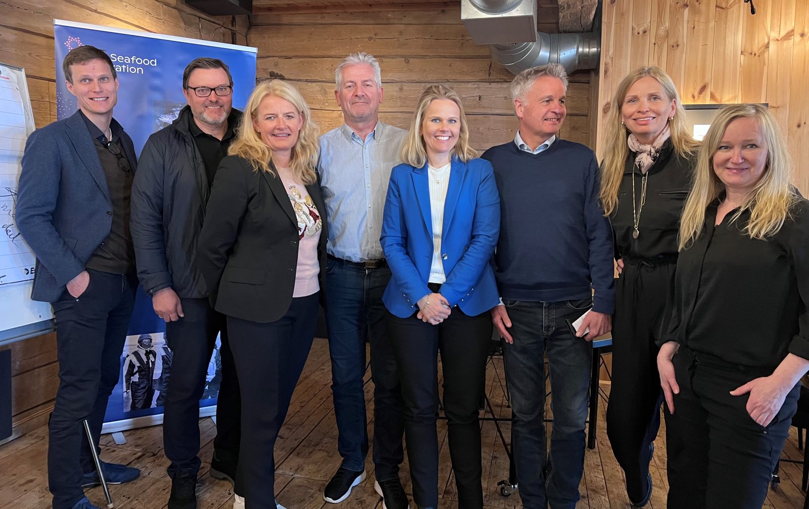 Foto: Fra venstre: Hans V. Bjelland, Sintef Ocean, Bjørn Arvid Sætren, Havforskningsinstituttet, Ingunn Midttun Godal, Mattilsynet, Trond Kathenes, Grieg Seafood, Nina Stangeland, NCE Seafood, Jon Iden, NHH, Maria Helsengreen, EY, Lise DeJager, DNVGL